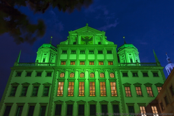 Wolfgang F. Lightmaster - Stadtillumination 30K Night Light Run Augsburg 2015 - Foto: Norbert Liesz