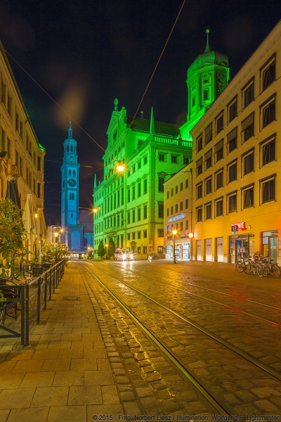 Wolfgang F. Lightmaster - Stadtillumination 30K Night Light Run Augsburg 2015 - Foto: Norbert Liesz