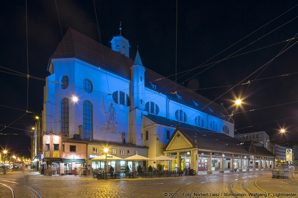 Wolfgang F. Lightmaster - Stadtillumination 30K Night Light Run Augsburg 2015 - Foto: Norbert Liesz