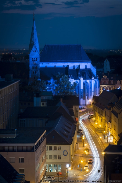 Wolfgang F. Lightmaster - Stadtillumination 30K Night Light Run Augsburg 2015 - Foto: Norbert Liesz