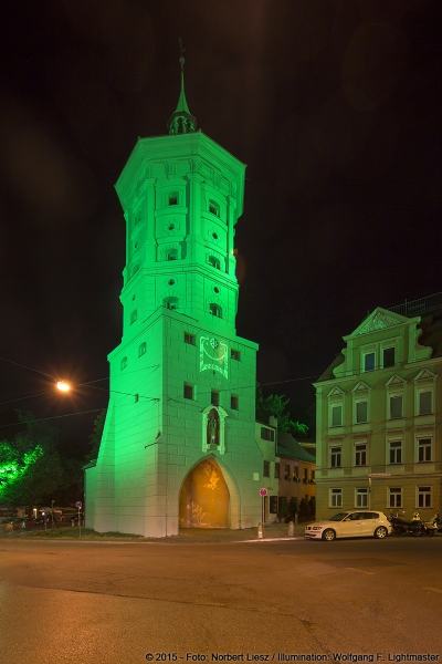 Wolfgang F. Lightmaster - Stadtillumination 30K Night Light Run Augsburg 2015 - Foto: Norbert Liesz