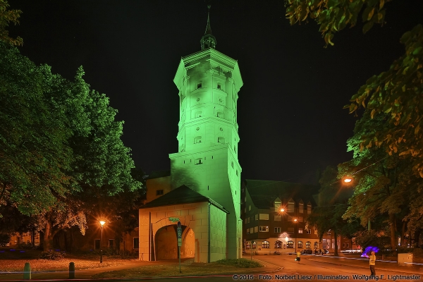 Wolfgang F. Lightmaster - Stadtillumination 30K Night Light Run Augsburg 2015 - Foto: Norbert Liesz